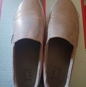 Naturalizer women's flats